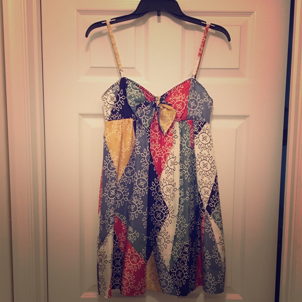 BCBGMAXAZRIA 100% Silk Dress